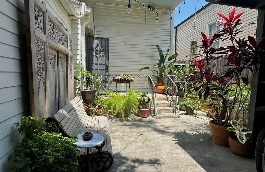The Dragonfly Treme-Historic Guesthouse-Near French Quarter-1