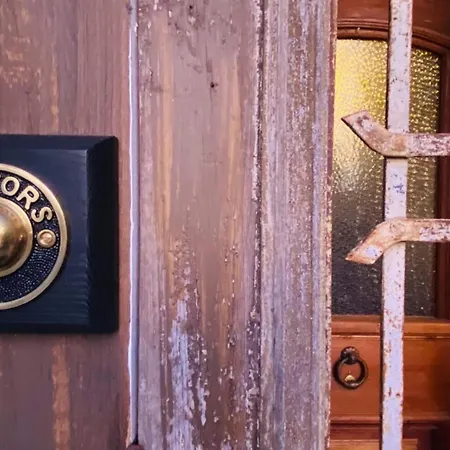 The Dragonfly Treme-Historic Guesthouse-Near French Quarter-2